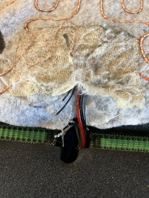 Seat Heater Broken Temp Wires.jpg